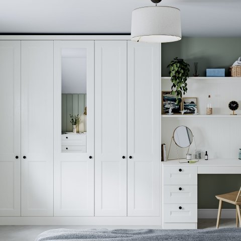 Belsay Beaded kitchen door style with classic beaded shaker design